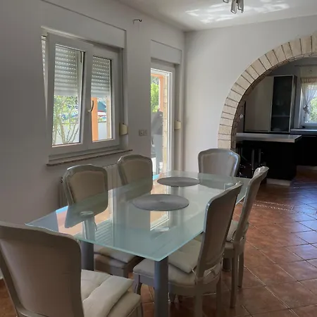 Lejla Apartament